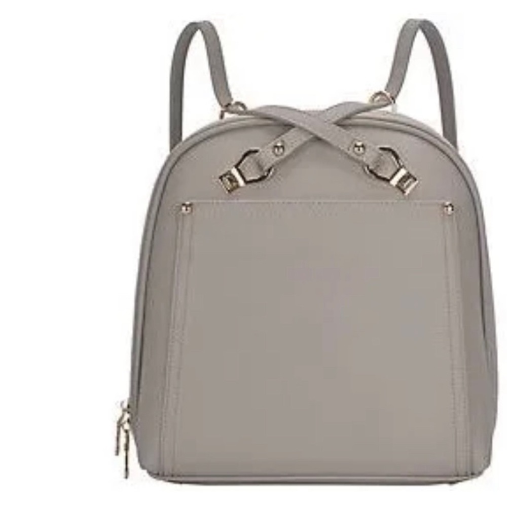 Taupe
The Daisy backpack is titled as a trend piece with ultimate functionality.